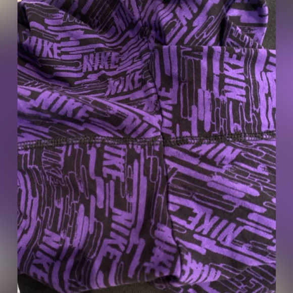 Nike stars athletic leggings size L purple - Picture 5 of 5
